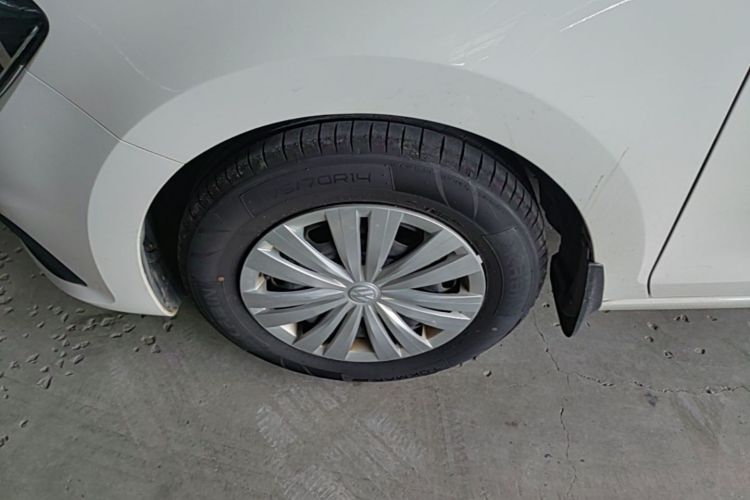 Volkswagen Santana 2017 #9 Volkswagen Santana 2017 car image #9
