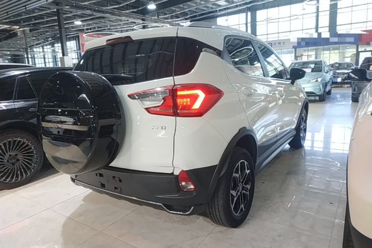 BYD Yuan Pro 2021 #7 BYD Yuan Pro 2021 car image #7
