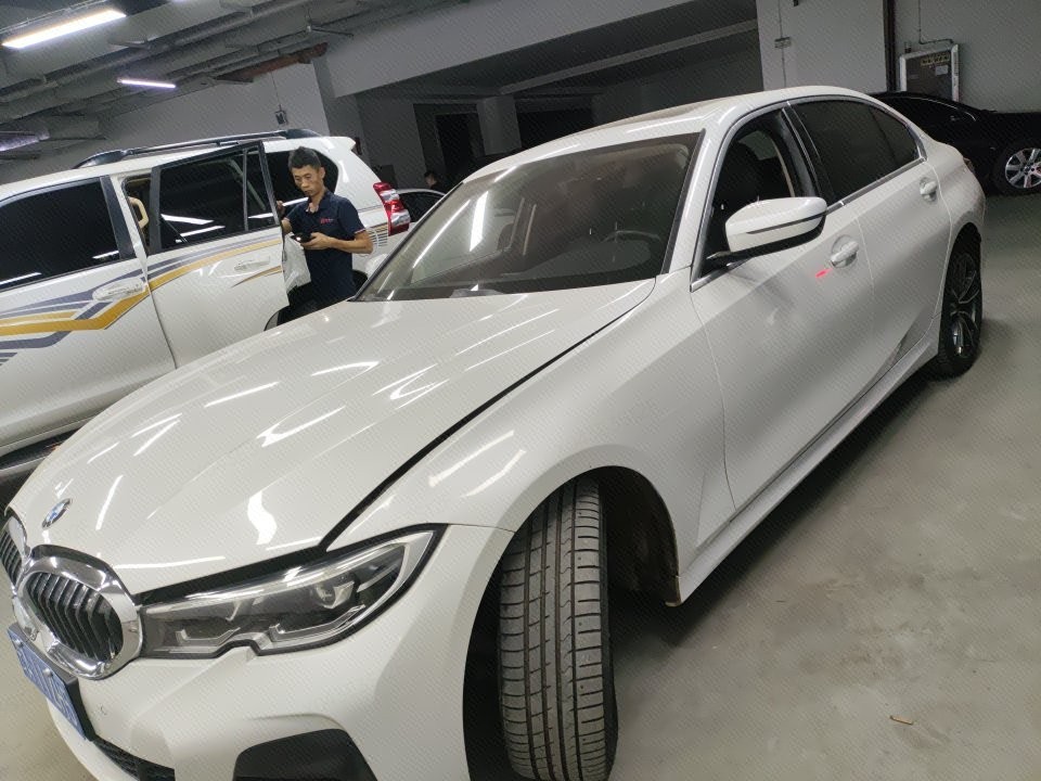 BMW 3 Series 2022 car image 