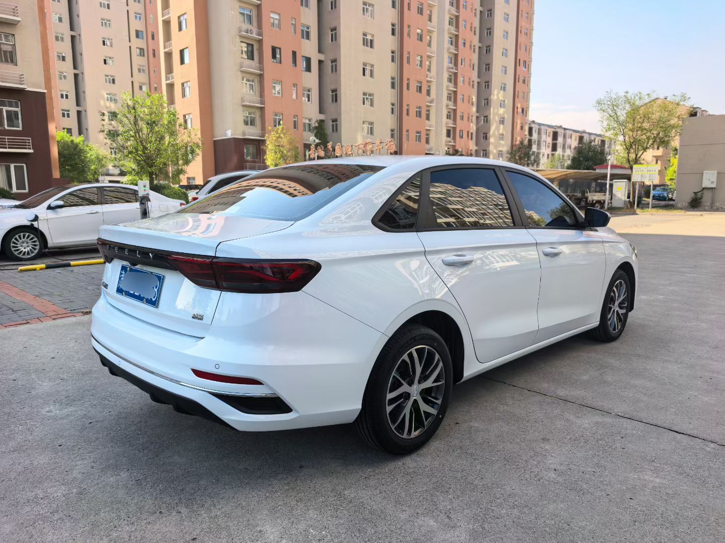 GEELY Emgrand 2025 #9 GEELY Emgrand 2025 car image #9