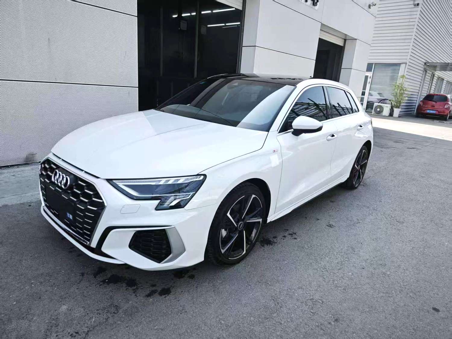 2022 car image 