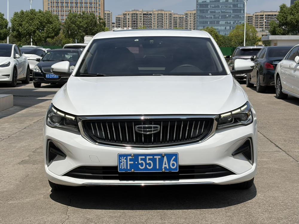 GEELY Emgrand 2022 #2 GEELY Emgrand 2022 car image #2