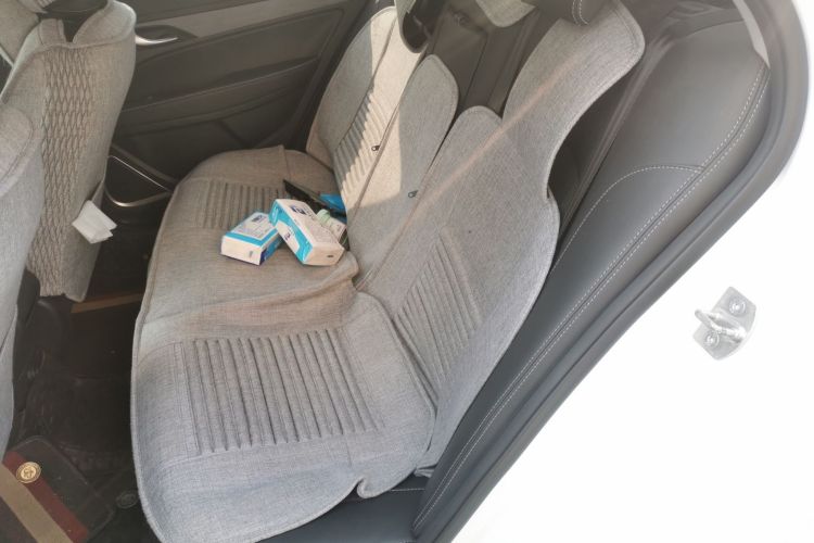 GEELY Emgrand 2022 #10 GEELY Emgrand 2022 imagen de coche #10