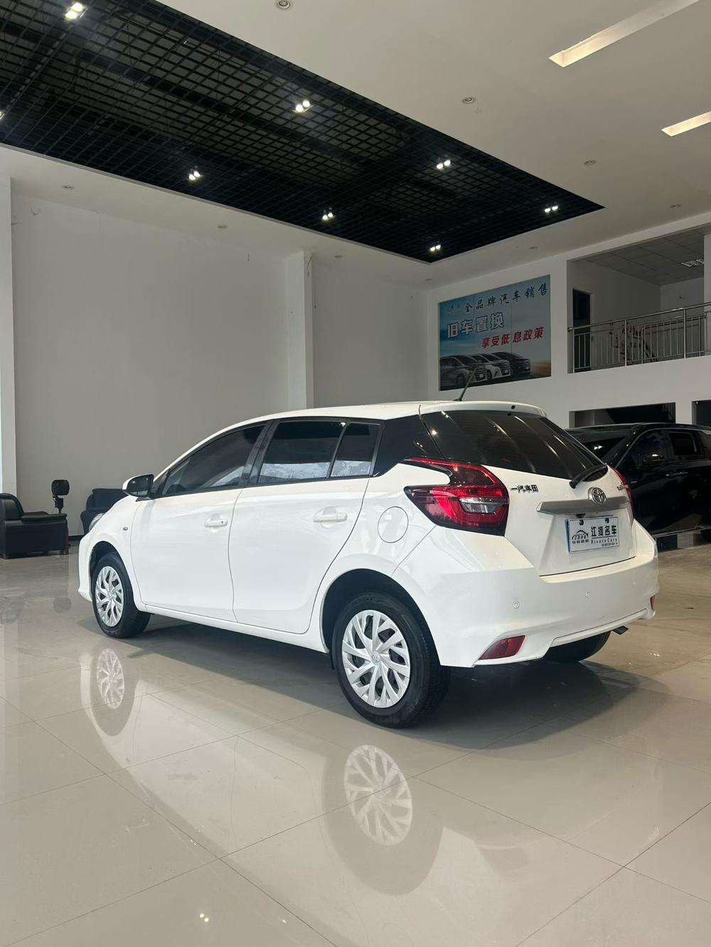 Toyota Vios FS 2021 #4 Toyota Vios FS 2021 immagine di auto #4