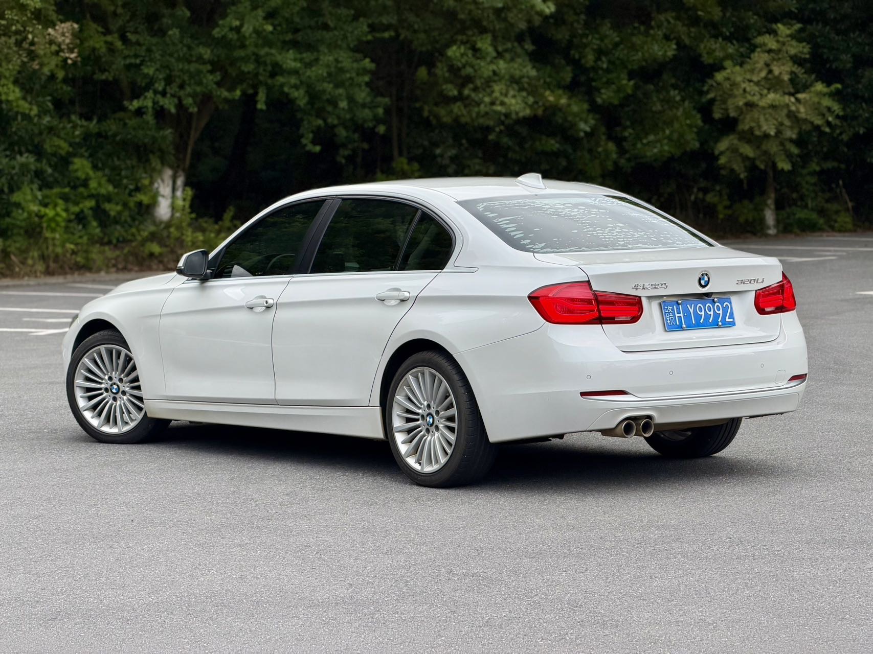 BMW 3 Series 2018 #15 BMW 3 Series 2018 car image #15