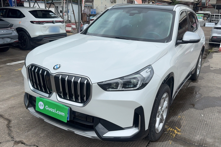 BMW X1 2023 #2 BMW X1 2023 car image #2