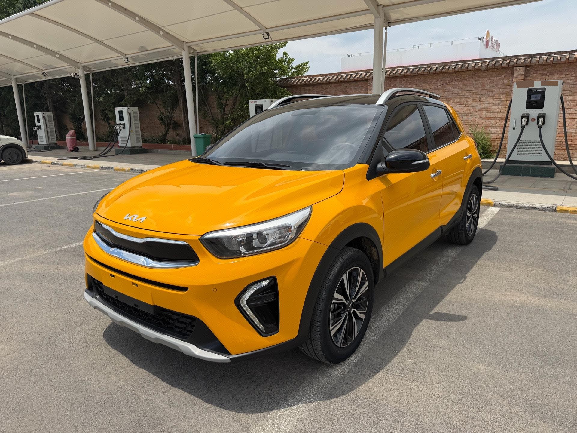 Kia KX1 2022 car image 