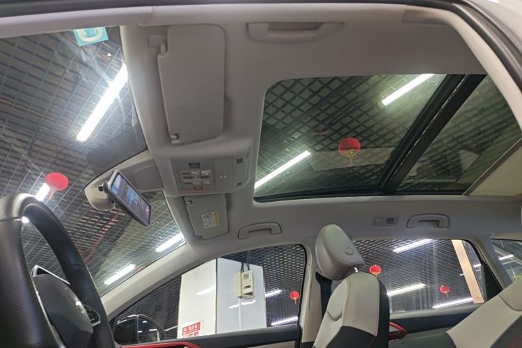 Volkswagen Tharu 2023 car image #18