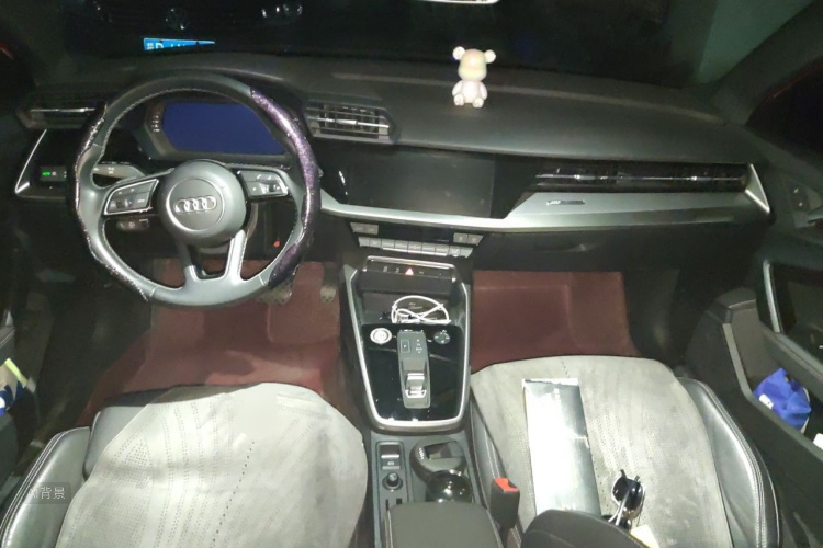 Audi A3 2022 car image #11