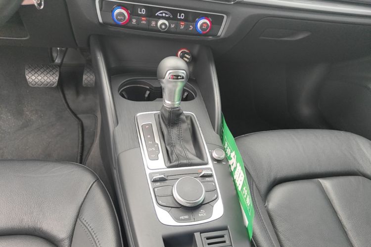 Audi A3 2015 immagine di auto #18