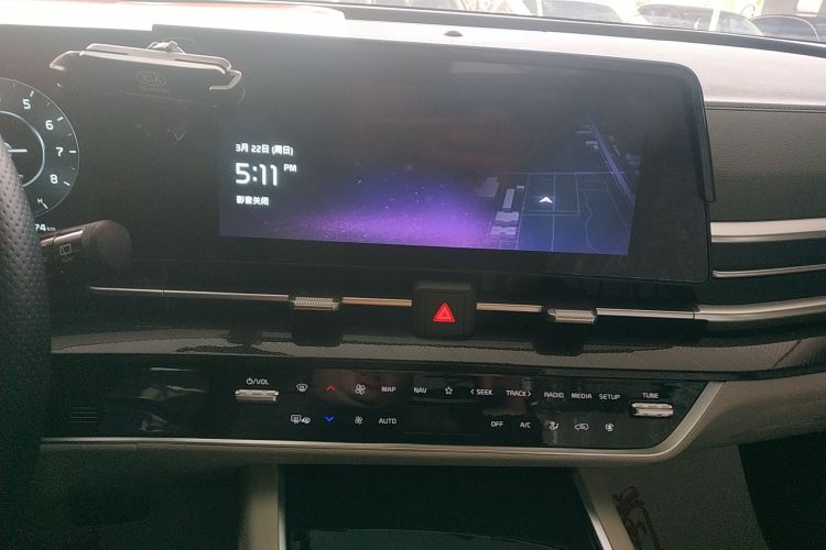 起亚 狮铂拓界 2022 汽车图片 #13