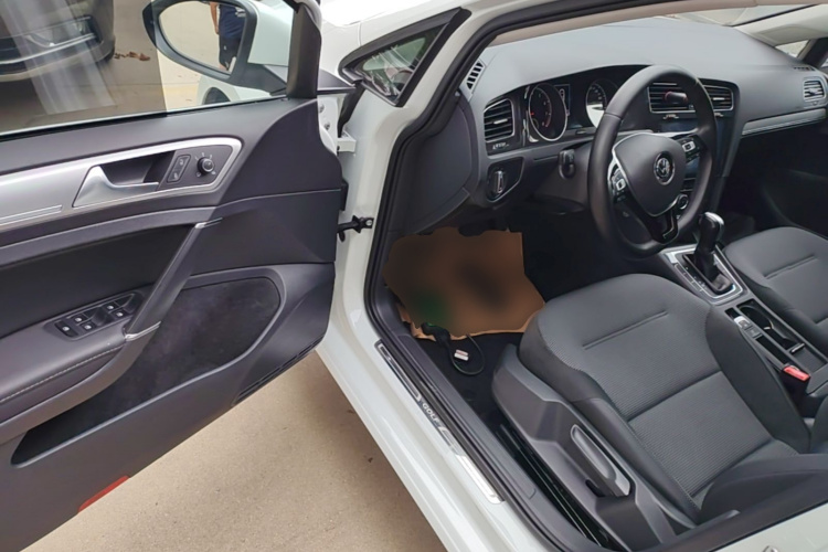 Volkswagen Golf 2018 #12 Volkswagen Golf 2018 car image #12
