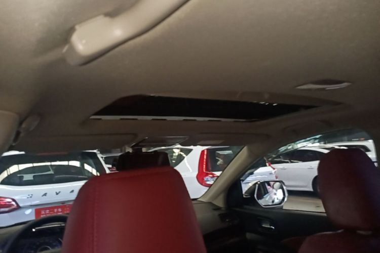 Honda CR-V 2016 immagine di auto #18