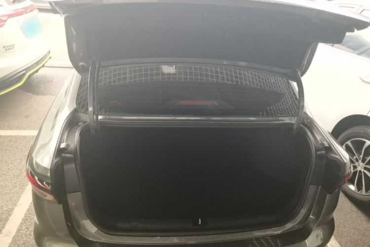 GEELY Emgrand 2022 #19 GEELY Emgrand 2022 car image #19