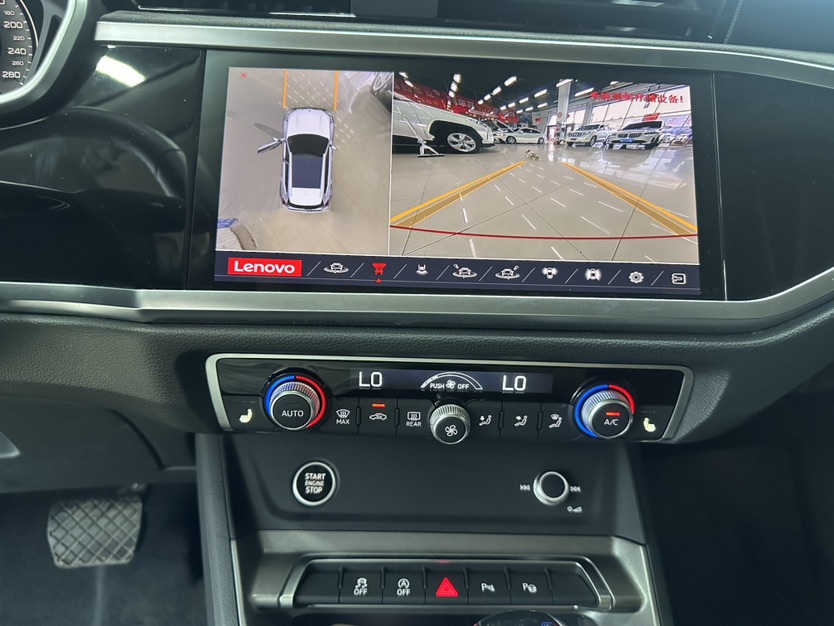 Audi Q3 2023 car image #5
