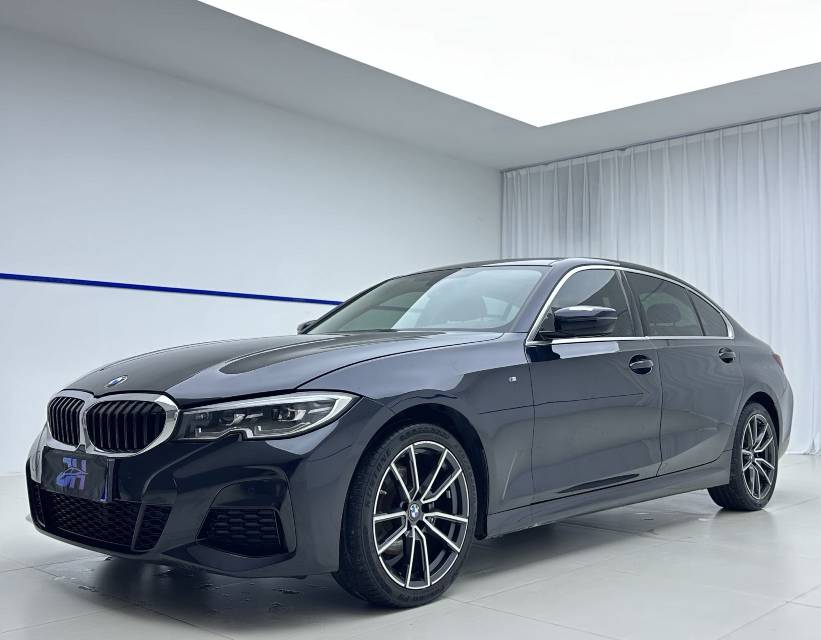 BMW 3 Series 2022 BMW 3 Series 2022 car image