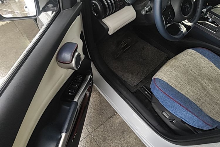 BYD Yuan Plus 2022 #16 BYD Yuan Plus 2022 car image #16