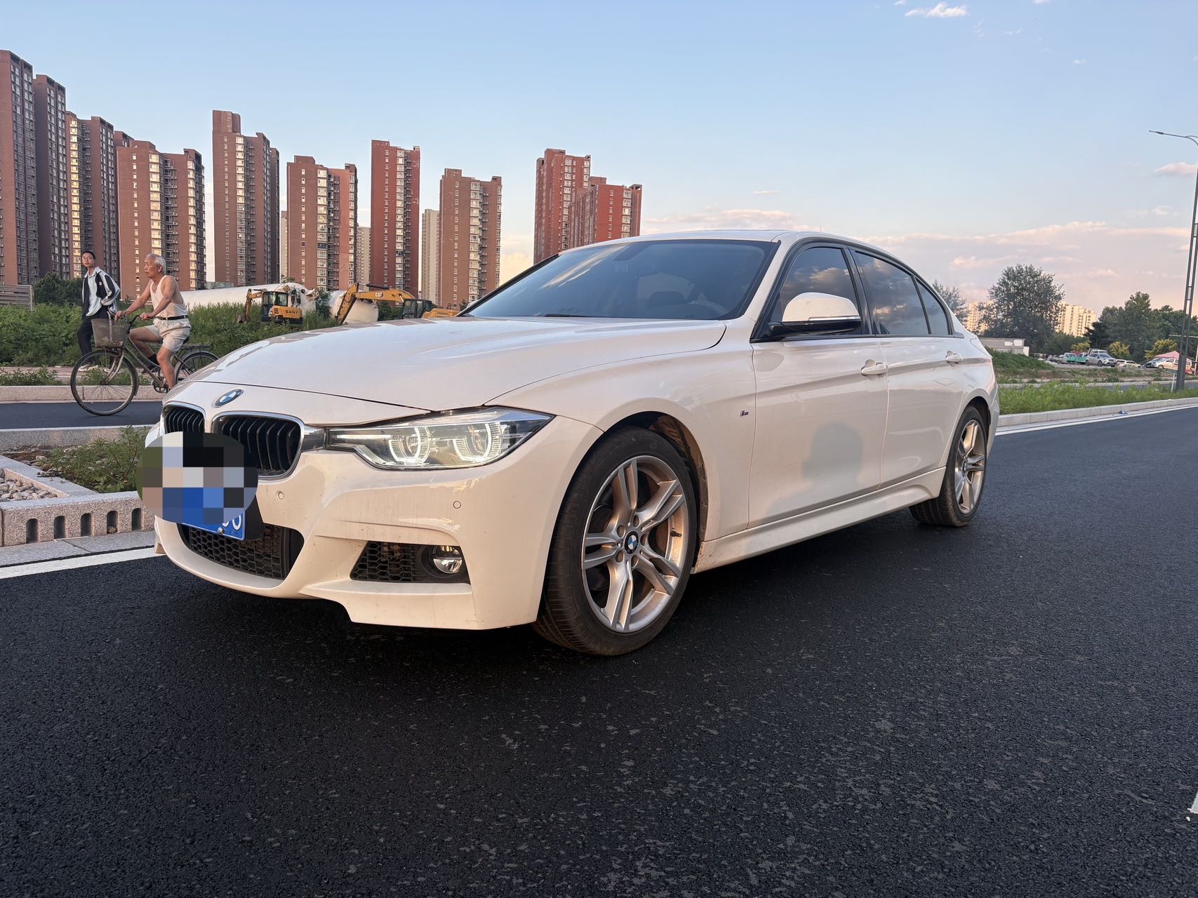 2017 2017 car image