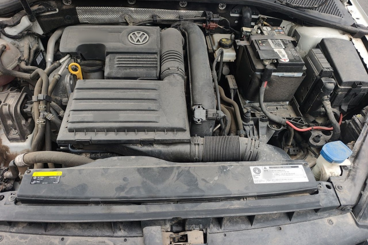 Volkswagen Golf 2018 car image #18