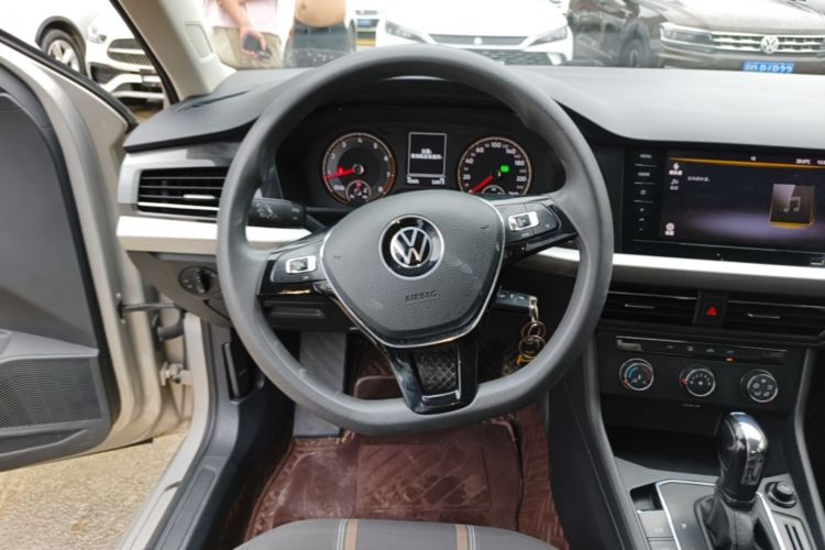 Volkswagen Lavida 2021 #11 Volkswagen Lavida 2021 car image #11