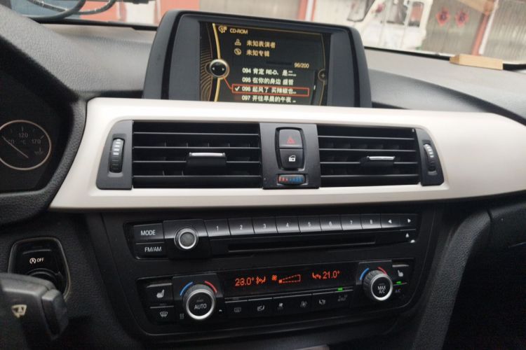 BMW 3 Series 2014 #13 BMW 3 Series 2014 car image #13