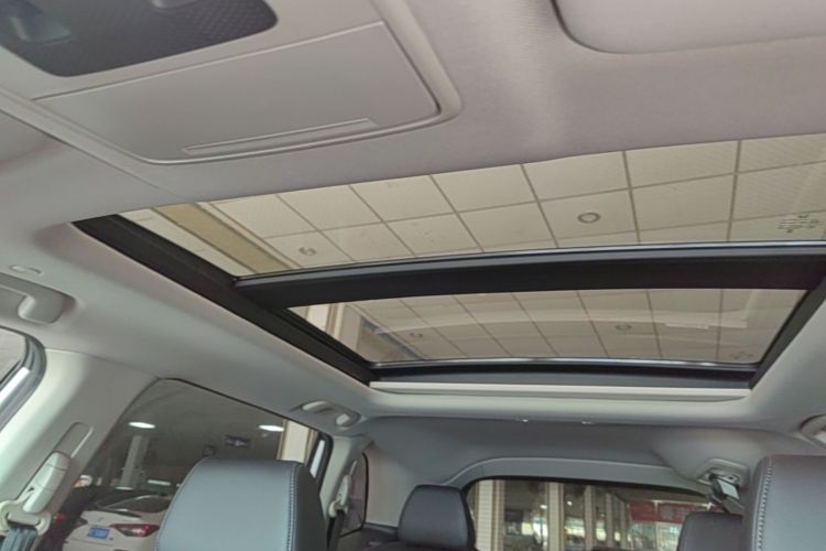 Honda CR-V 2024 car image #18