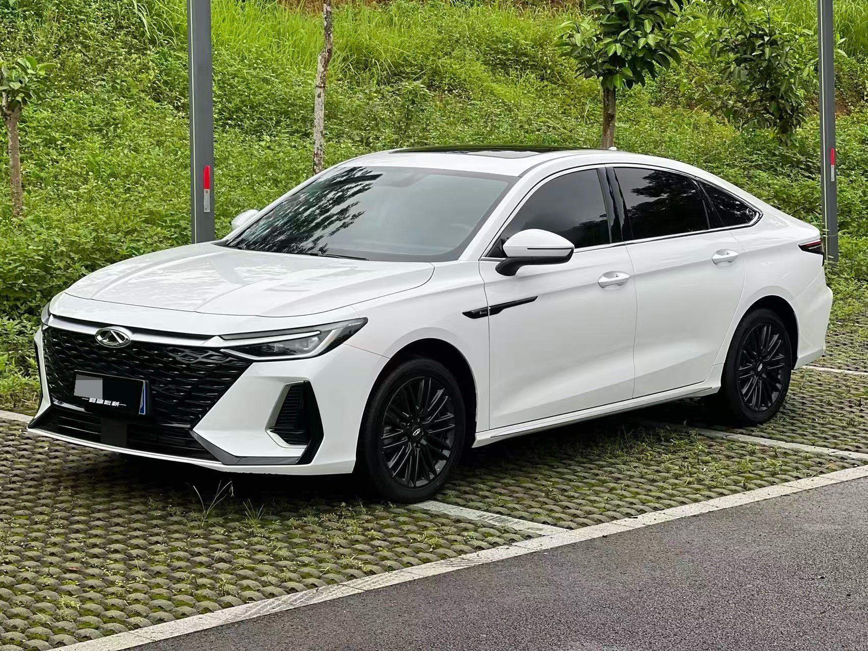 Chery Arrizo 8 2024 car image 