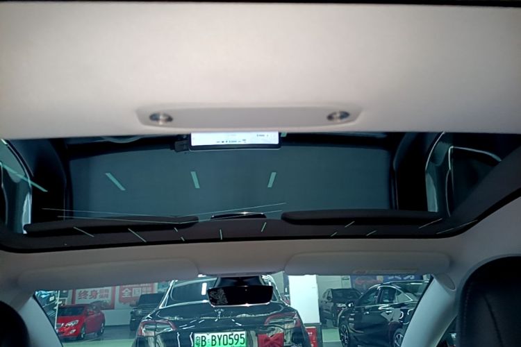 Tesla Model 3 2020 car image #18