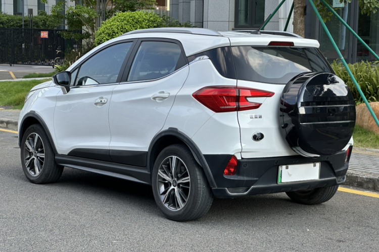 BYD Yuan New Energy 2019 #9 BYD Yuan New Energy 2019 car image #9