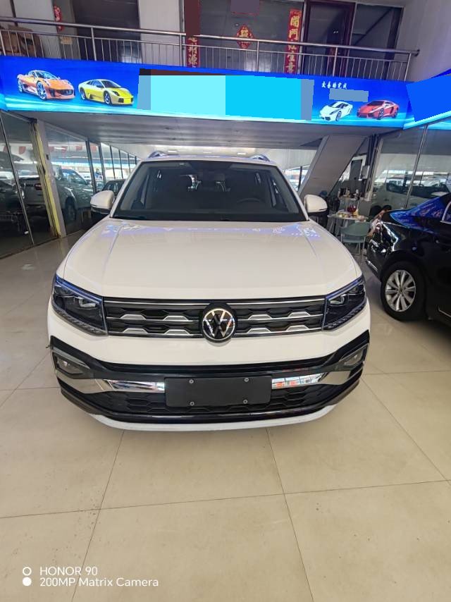 Volkswagen T-Cross 2021 #2 Volkswagen T-Cross 2021 صورة سيارة #2
