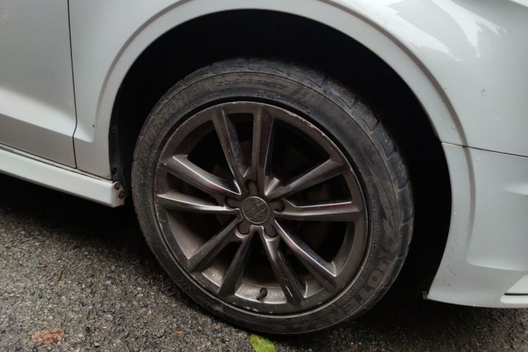 Audi A3 2016 car image #6