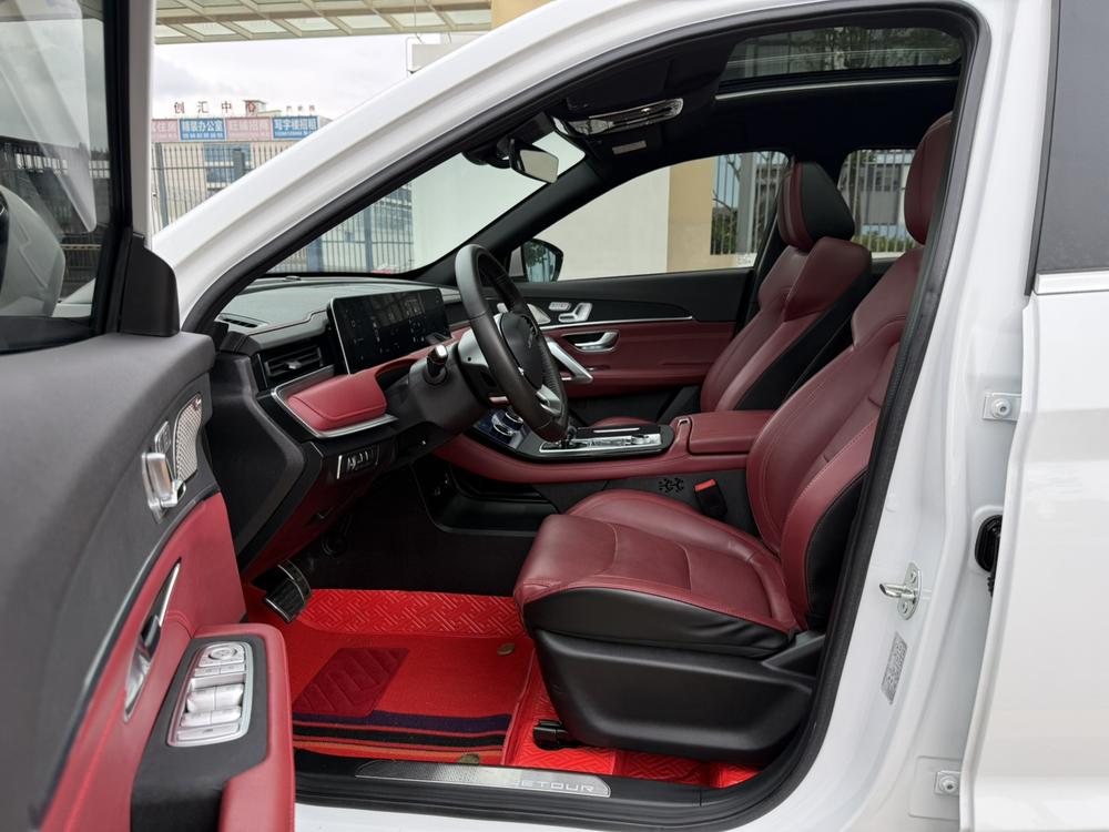 Jetour X70 PLUS 2022 #22 Jetour X70 PLUS 2022 car image #22