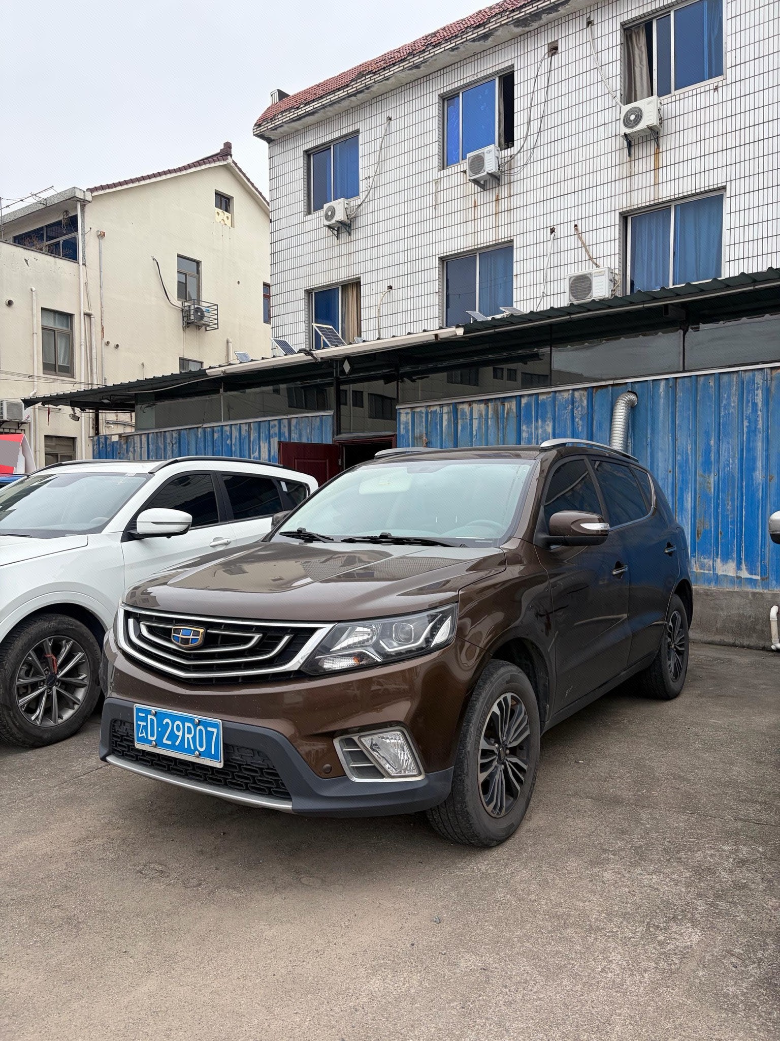 GEELY Vision X6 2018 car image 