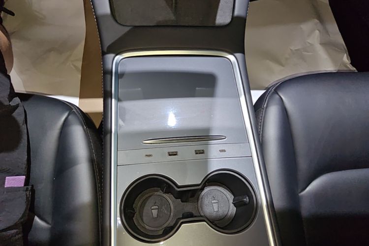 Tesla Model 3 2022 #14 Tesla Model 3 2022 car image #14