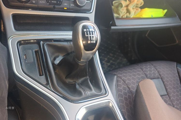 GEELY Emgrand GS 2019 #16 GEELY Emgrand GS 2019 car image #16