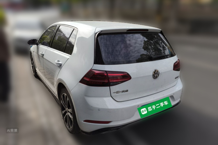 Volkswagen Golf 2018 car image #5