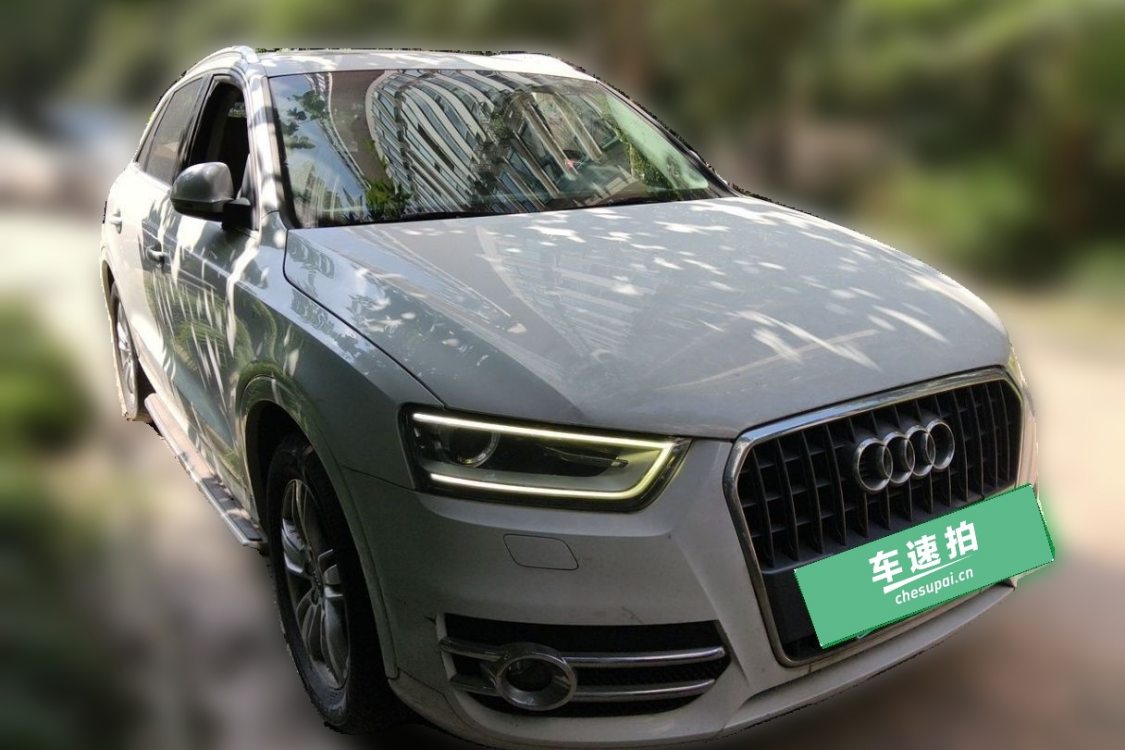 Audi Q3 2013 car image #2