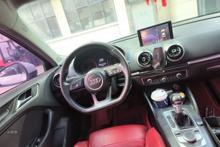 Audi A3 2018 car image #12