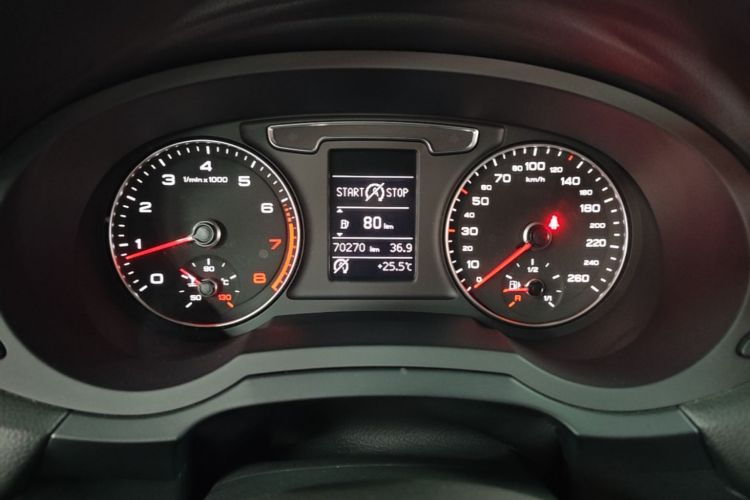 Audi Q3 2019 #16 Audi Q3 2019 car image #16