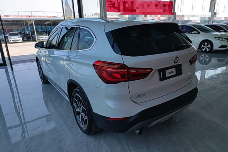 BMW X1 2019 #5 BMW X1 2019 car image #5