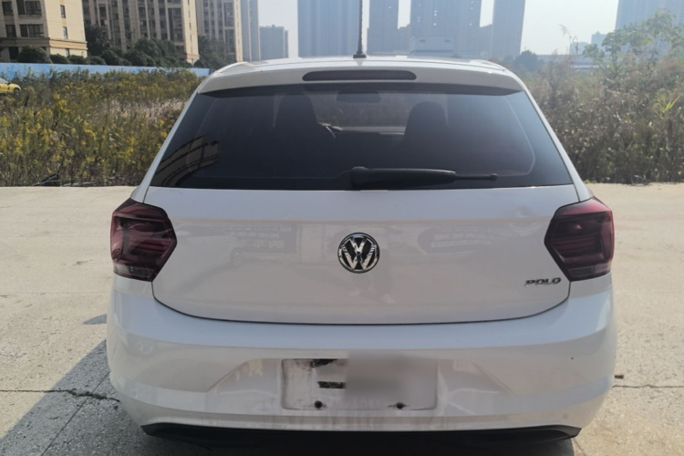 Volkswagen Polo 2020 car image #6