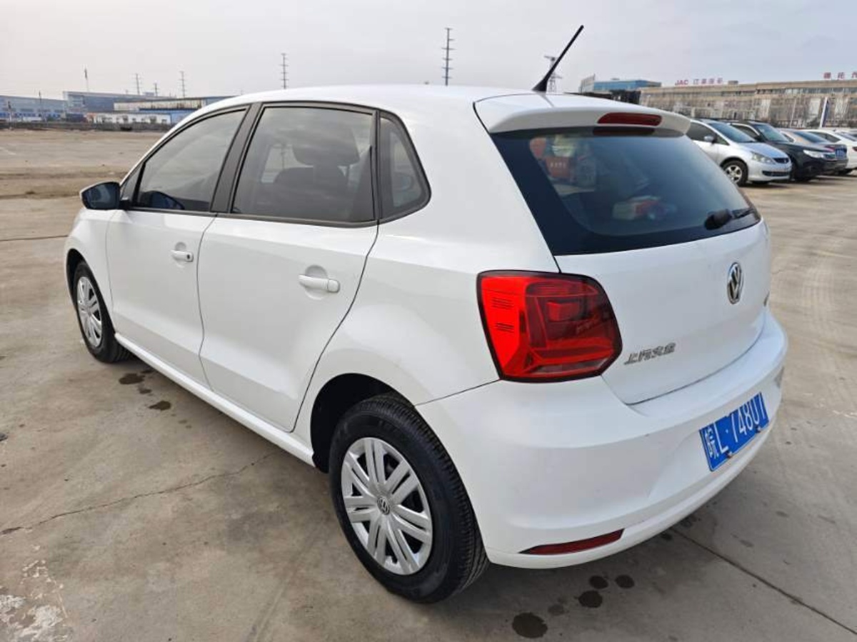 Volkswagen Polo 2018 изображение автомобиля #4