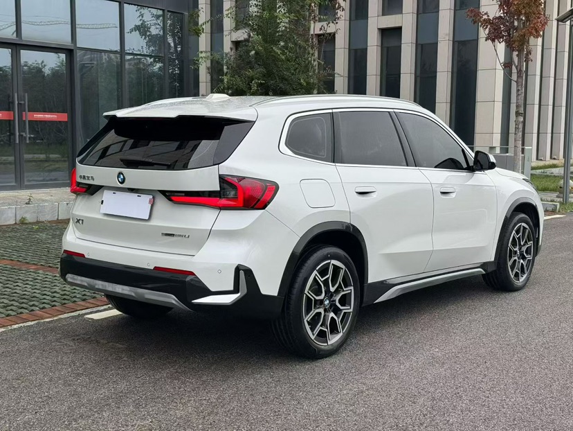 BMW X1 2024 #5 BMW X1 2024 صورة سيارة #5