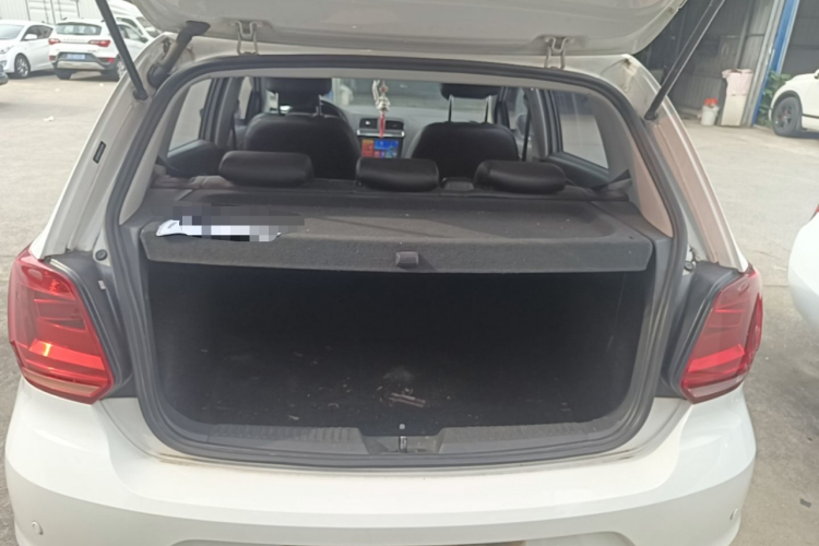 Volkswagen Polo 2017 #19 Volkswagen Polo 2017 car image #19
