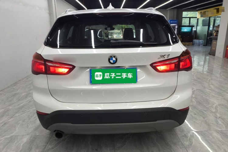 BMW X1 2017 #6 BMW X1 2017 car image #6