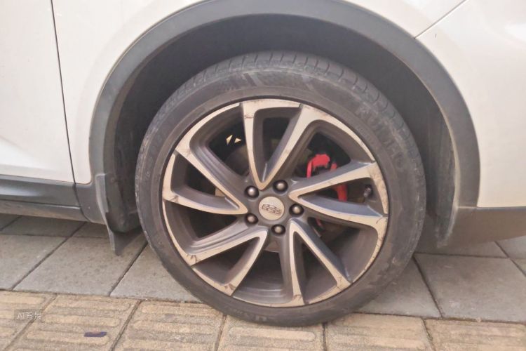 GEELY Emgrand GS 2018 immagine di auto #9