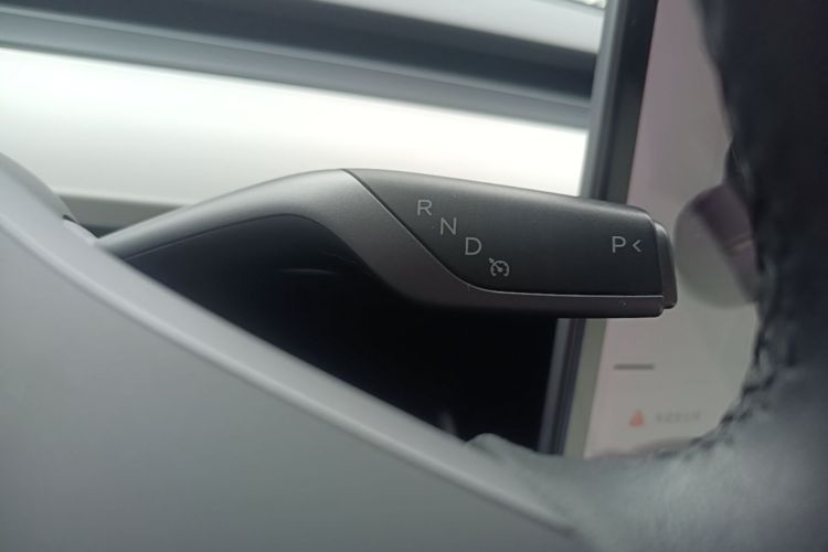 Tesla Model 3 2020 #14 Tesla Model 3 2020 car image #14