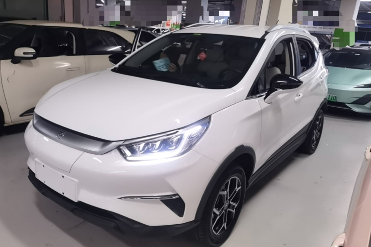 BYD Yuan Pro 2021 #2 BYD Yuan Pro 2021 car image #2