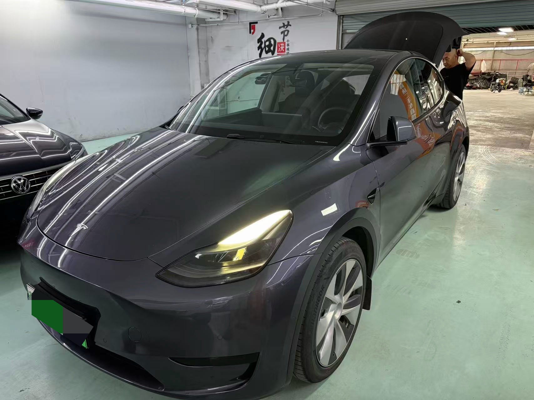 Tesla Model Y 2022 car image 