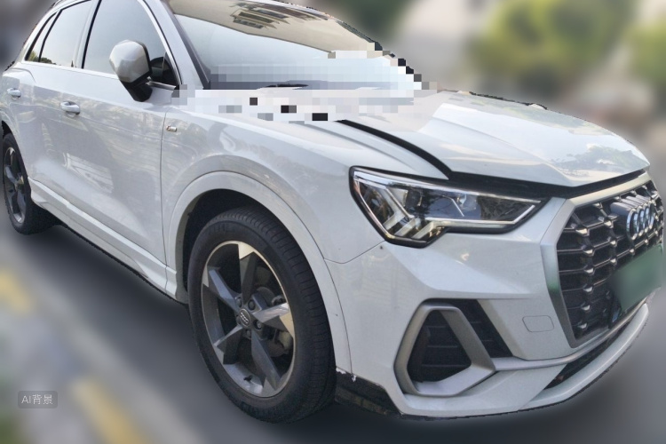 Audi Q3 2020 car image #4